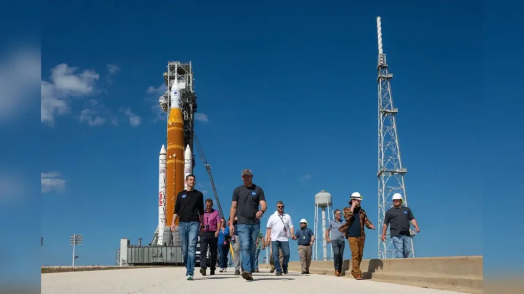 nasas-giant-moon-rocket-back-to-hangar-for-more-repairs-why-is-artemis-ii-facing-fresh-delays-1771815157778-16_9